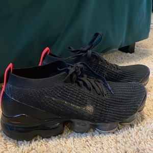 Nike Air Vapormax Flyknit 3 Running Shoe
